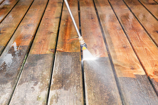 Best Commercial Pressure Washing  in East Farmingdale, NY